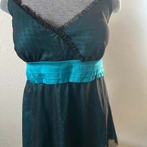 Vintage Torrid early 2000’s polka dot lace with bow Size 2